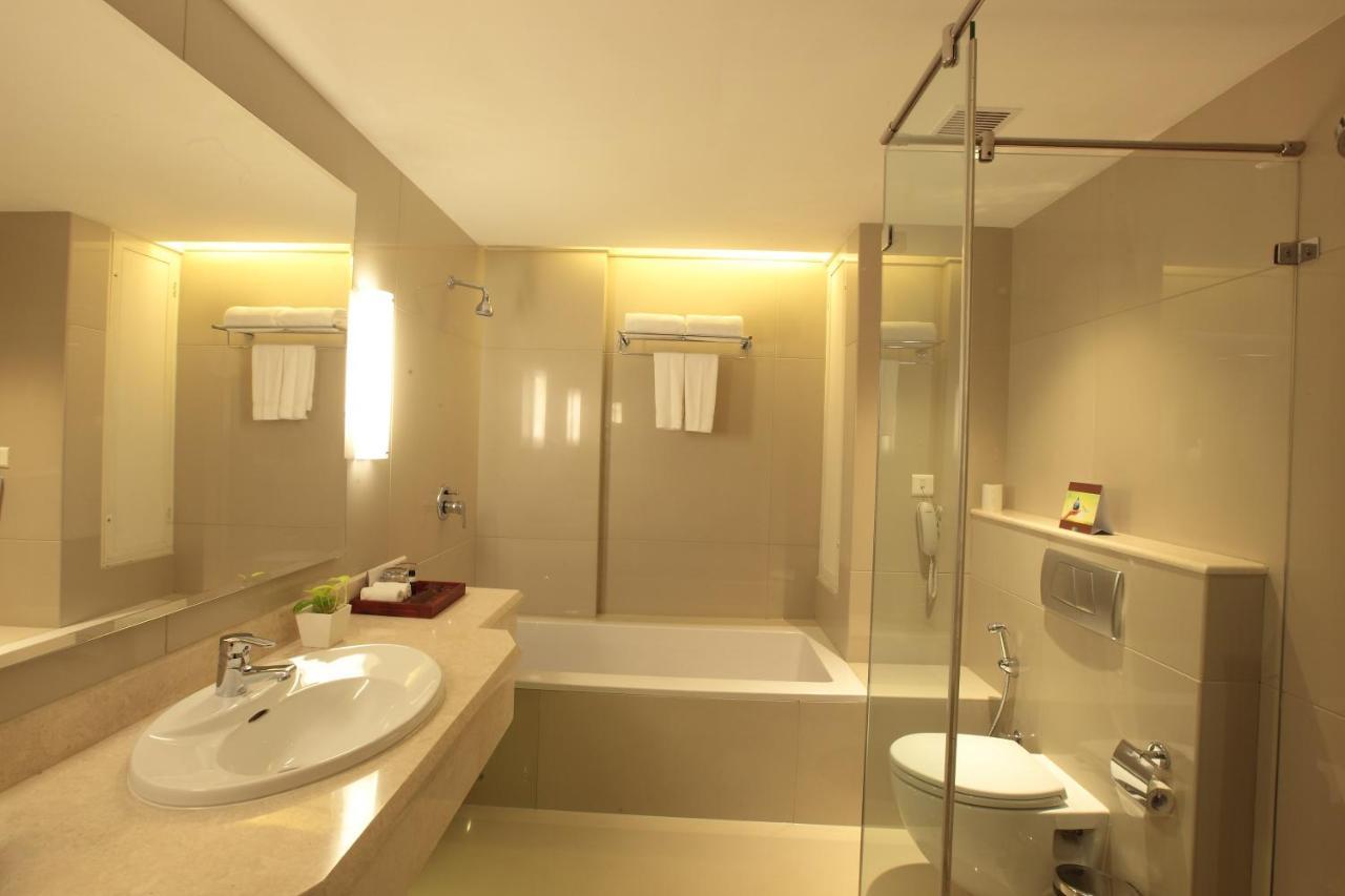 Hotel Monsoon Empress Kochi Exteriér fotografie